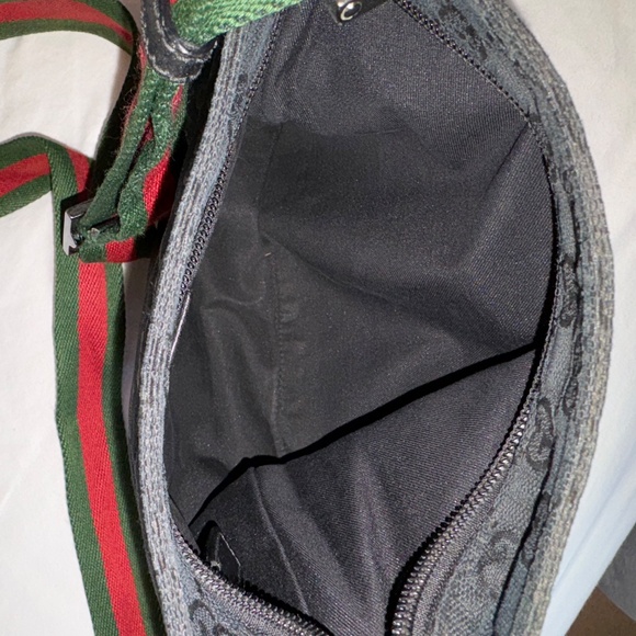Gucci Pre-owned Gg Shelly Line Cross Body Shoulder Bag In Black, Red, Green - Picture 6 of 16